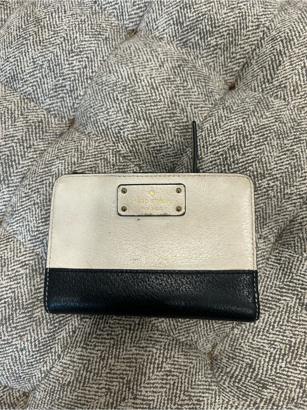 Kate Spade Two-Tone Leather Wallet in Cream and Black